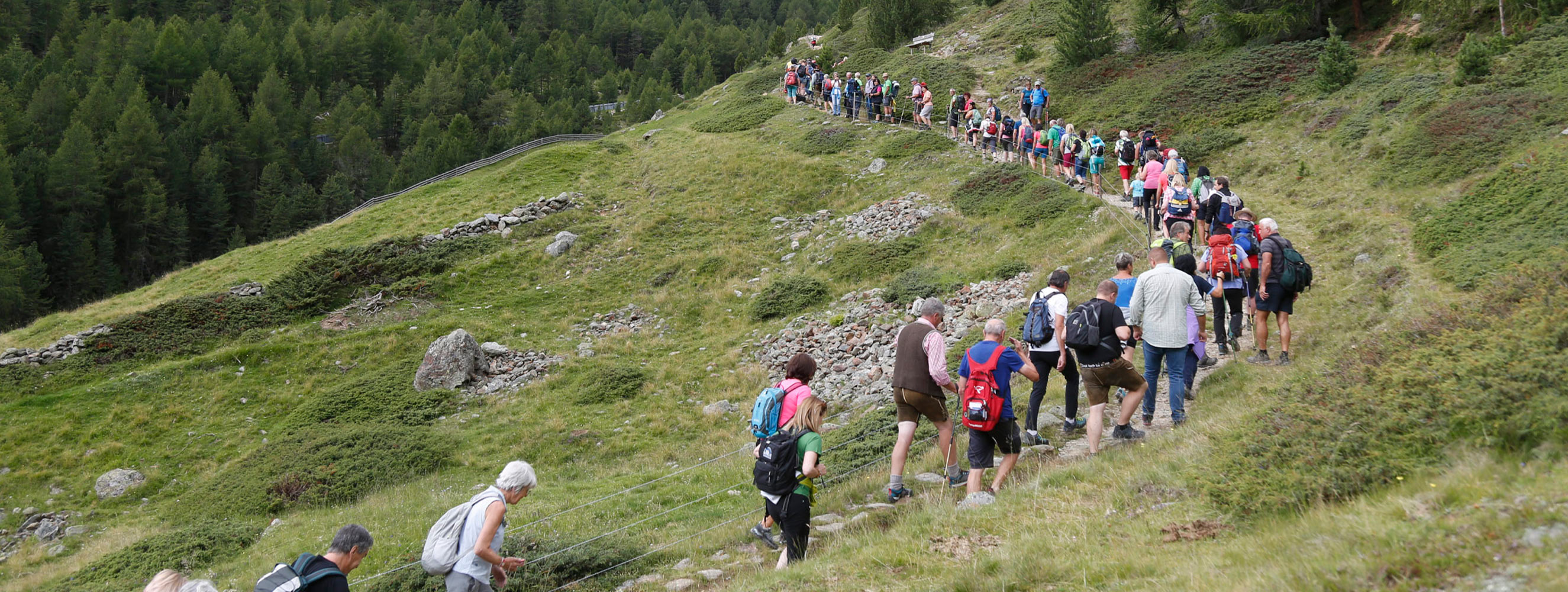 Wandern für die Südtiroler Kinderkrebshilfe Peter Pan